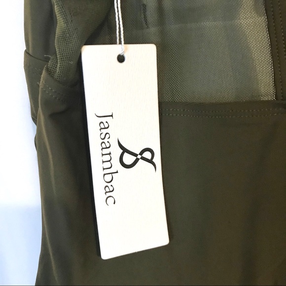 NWT Women’s One Piece Swim Dress Swimsuit- Large - Picture 5 of 12